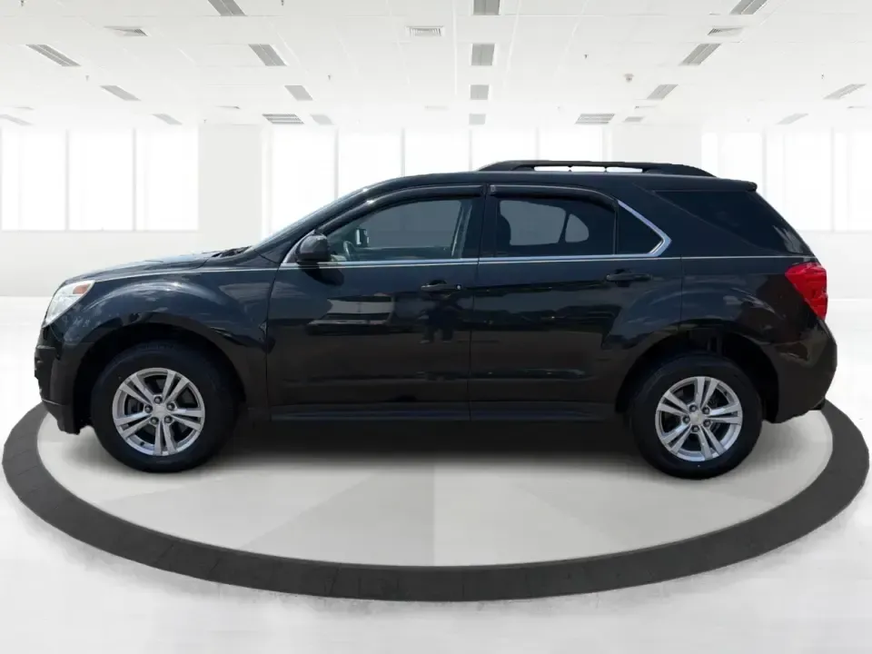 2013 Chevrolet Equinox 1LT (2GNFLEE3XD6) with an 3.6L V6 DOHC 24V engine, 6-Speed Automatic transmission, located at 1230 East Main St, Xenia, OH, 45385, (937) 908-9800, 39.688026, -83.910172 - Weekend getaways to John Bryan State Park, daily commutes down US35, or hauling sports gear across Greene County-this 2013 Chevrolet Equinox 1LT is the kind of SUV that fits real life in Xenia. With confident 4WD/AWD capability, a strong 3.6L V6 DOHC 24V engine, and a practical cabin, it's a smart p - Photo#5