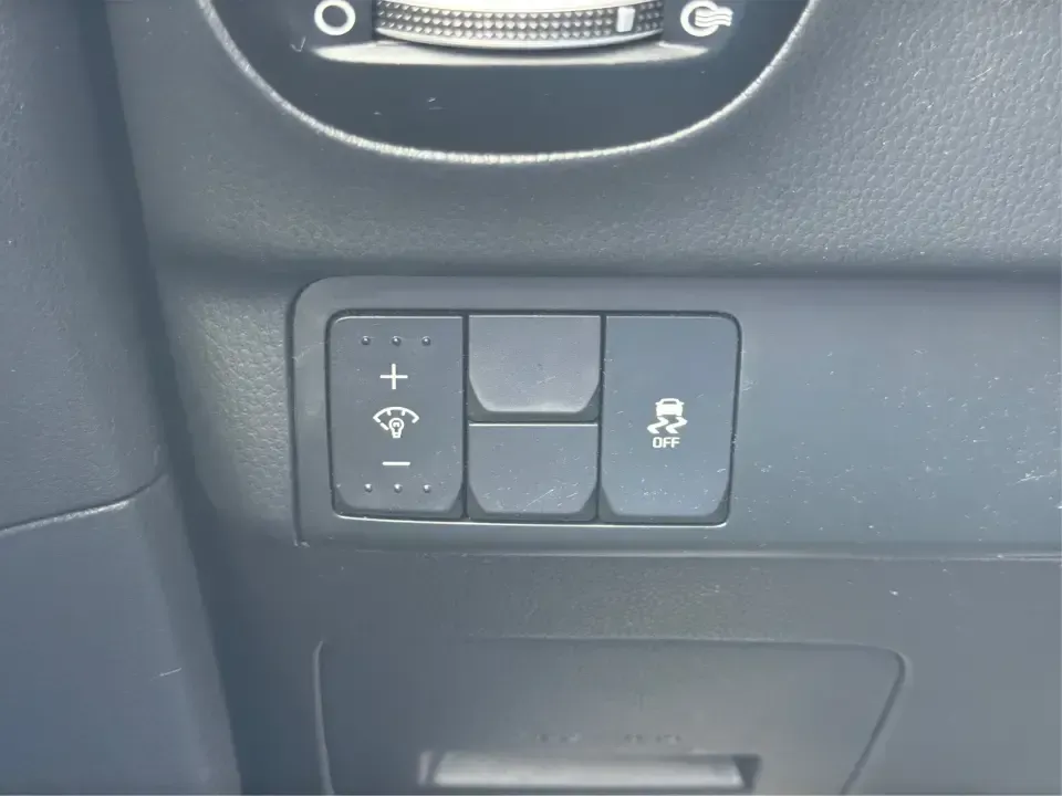 2016 Kia Soul + (KNDJP3A5XG7) with an 2L I-4 gasoline direct injection engine, 6A transmission, located at 401 Woodman Dr, Riverside, OH, 45431, (937) 908-9800, 39.760899, -84.123421 - Need a city-friendly ride that makes daily life easier-school drop-offs, a long commute to Wright-Patterson AFB, or quick weekend runs for coffee and groceries-without feeling like you're driving something ordinary? This 2016 Kia Soul + in Solar Yellow brings standout style, hatchback versatility, a - Photo#16