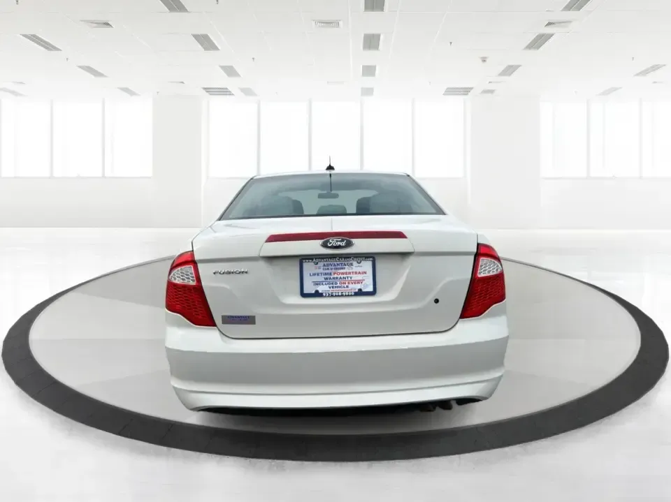 2012 Ford Fusion S (3FAHP0GA0CR) with an 2.5L I-4 DOHC engine, located at 1099 N County Rd 25A , Troy, OH, 45373, (937) 908-9800, 40.057079, -84.212883 - Need a reliable commuter that still feels comfortable for weekend errands, school drop-offs, and those quick road trips up I75? This 2012 Ford Fusion S is a smart, budget-friendly sedan for life in and around Troy-easy to park downtown, smooth on longer drives toward Dayton, and practical for everyd - Photo#3