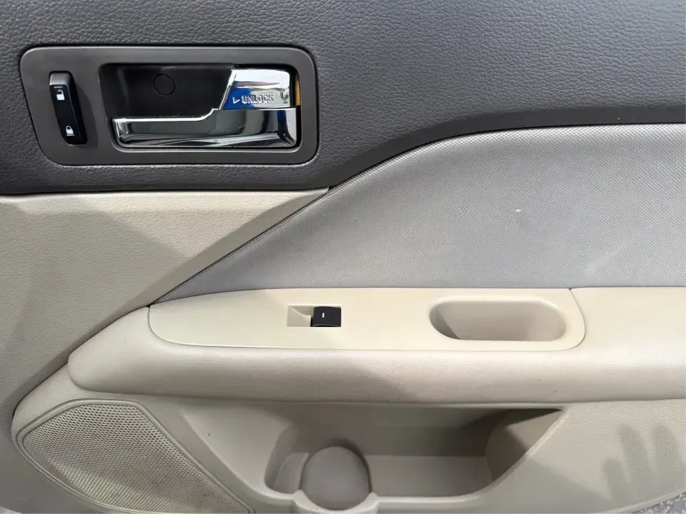 2012 Ford Fusion S (3FAHP0GA0CR) with an 2.5L I-4 DOHC engine, located at 1099 N County Rd 25A , Troy, OH, 45373, (937) 908-9800, 40.057079, -84.212883 - Need a reliable commuter that still feels comfortable for weekend errands, school drop-offs, and those quick road trips up I75? This 2012 Ford Fusion S is a smart, budget-friendly sedan for life in and around Troy-easy to park downtown, smooth on longer drives toward Dayton, and practical for everyd - Photo#19