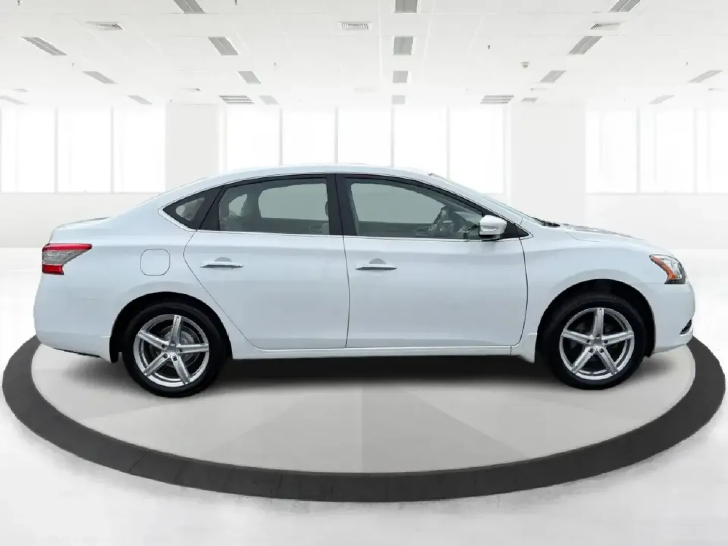 2014 Nissan Sentra SL (3N1AB7AP6EY) with an 1.8L I-4 DOHC engine, 6-Speed Manual transmission, located at 1099 N County Rd 25A , Troy, OH, 45373, (937) 908-9800, 40.057079, -84.212883 - Need a dependable commuter that's easy to park downtown, sips regular unleaded, and still feels comfortable for weekend getaways? This 2014 Nissan Sentra SL in Aspen White is a smart pick for Troy-area drivers who want a practical sedan with upscale touches and a driver-engaged feel thanks to its 6- - Photo#1
