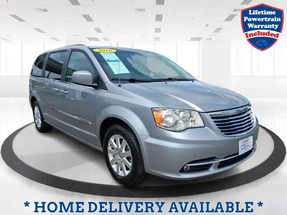 2016 Chrysler Town and Country Touring (2C4RC1BG4GR) with an Pentastar 3.6L V-6 DOHC engine, 6A transmission, located at 1184 Kauffman Ave, Fairborn, OH, 45324, (937) 908-9800, 39.807072, -84.030914 - Load up the kids, the cooler, and the playlist-this 2016 Chrysler Town and Country Touring is built for real life in Fairborn, from school drop-offs and Wright-Patterson AFB commutes to weekend trips up I-675 and family days at Wright State University events. With its comfortable cabin, flexible s - Photo#0