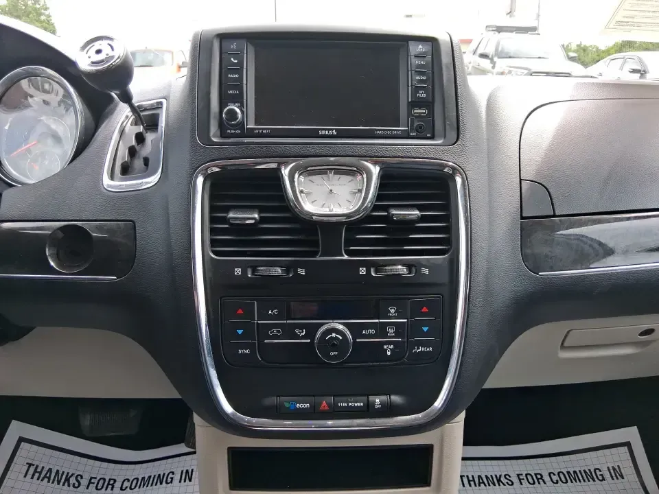 2016 Chrysler Town and Country Touring (2C4RC1BG4GR) with an Pentastar 3.6L V-6 DOHC engine, 6A transmission, located at 1184 Kauffman Ave, Fairborn, OH, 45324, (937) 908-9800, 39.807072, -84.030914 - Load up the kids, the cooler, and the playlist-this 2016 Chrysler Town and Country Touring is built for real life in Fairborn, from school drop-offs and Wright-Patterson AFB commutes to weekend trips up I-675 and family days at Wright State University events. With its comfortable cabin, flexible s - Photo#13