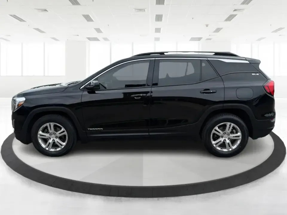 2019 GMC Terrain SLE (3GKALMEV8KL) with an 1.4L L4 DOHC 16V TURBO engine, 6A transmission, located at 880 E. National Road, Vandalia, OH, 45377, (937) 908-9800, 39.891918, -84.183594 - Picture your next week: an easy I75 commute, school drop-offs in Butler Township, a quick run down E. National Road for groceries, then a weekend escape to the National Museum of the U.S. Air Force or a day trip through Dayton. This 2019 GMC Terrain SLE is built for that real-life rhythm-comfortable - Photo#5