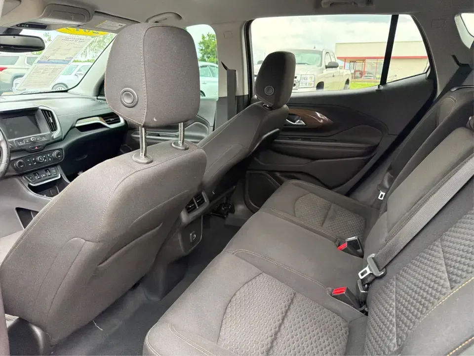 2019 GMC Terrain SLE (3GKALMEV8KL) with an 1.4L L4 DOHC 16V TURBO engine, 6A transmission, located at 880 E. National Road, Vandalia, OH, 45377, (937) 908-9800, 39.891918, -84.183594 - Picture your next week: an easy I75 commute, school drop-offs in Butler Township, a quick run down E. National Road for groceries, then a weekend escape to the National Museum of the U.S. Air Force or a day trip through Dayton. This 2019 GMC Terrain SLE is built for that real-life rhythm-comfortable - Photo#10