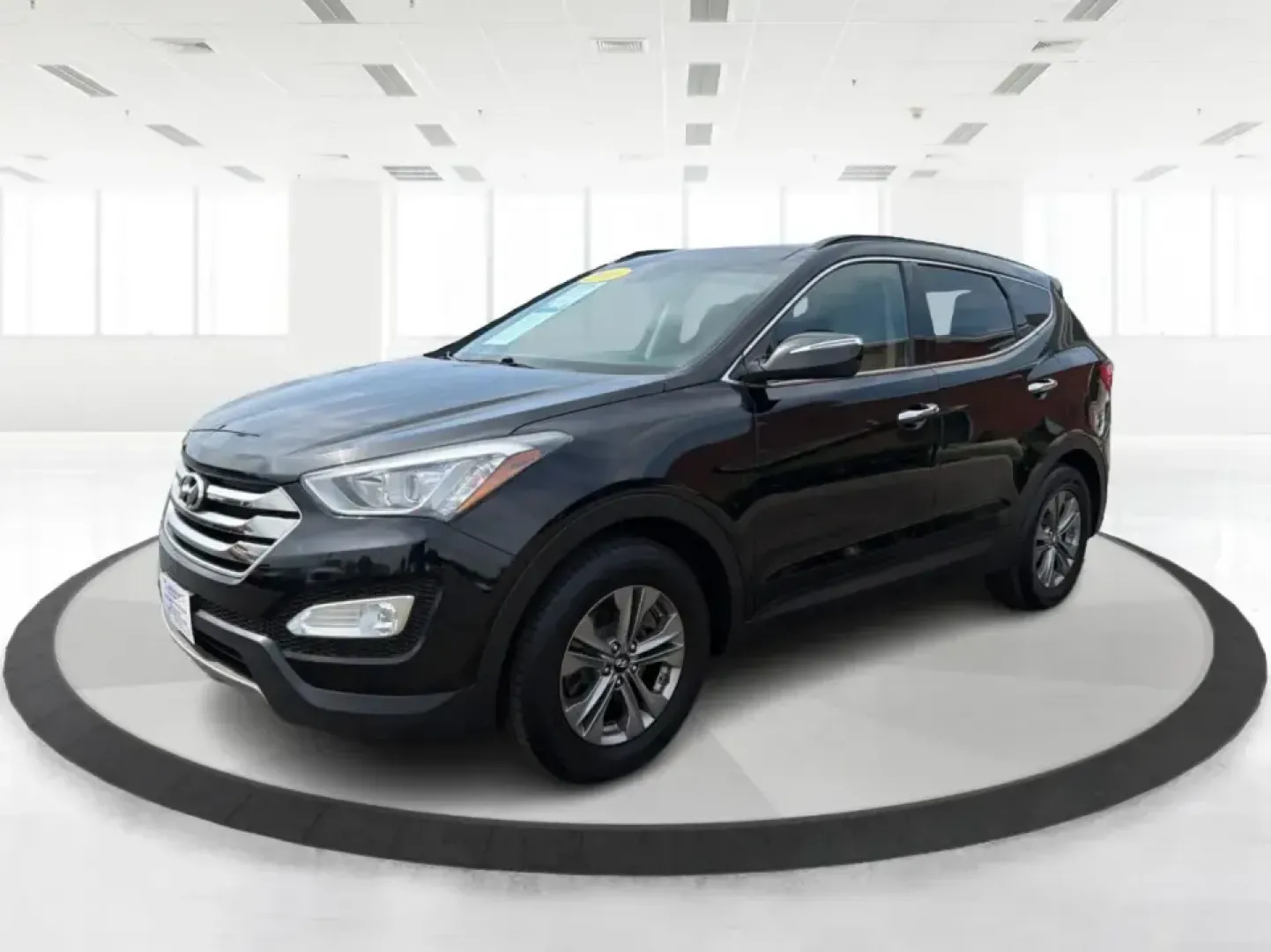 2016 Hyundai Santa Fe 2.4L (5XYZU3LB5GG) with an Theta II 2.4L I-4 gasoline direct injection engine, 6-Speed Automatic transmission, located at 1099 N County Rd 25A , Troy, OH, 45373, (937) 908-9800, 40.057079, -84.212883 - Load up the family, point the hood toward a weekend at John Bryan State Park, or make the daily commute from Xenia to Beavercreek feel more comfortable-this 2016 Hyundai Santa Fe 2.4L is the kind of SUV that fits real life. With three-row versatility in a right-sized footprint, it's ideal for school- Photo#8