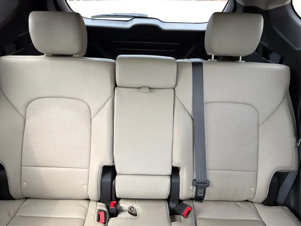 2016 Hyundai Santa Fe 2.4L (5XYZU3LB5GG) with an Theta II 2.4L I-4 gasoline direct injection engine, 6-Speed Automatic transmission, located at 1230 East Main St, Xenia, OH, 45385, (937) 908-9800, 39.688026, -83.910172 - Road-trip ready for Hocking Hills weekends, school-run practical for busy mornings, and comfortable enough for the daily commute down US-35-this 2016 Hyundai Santa Fe 2.4L is the kind of SUV that fits real life in and around Xenia, Ohio. Finished in Twilight Black, it delivers a confident, versatile - Photo#14
