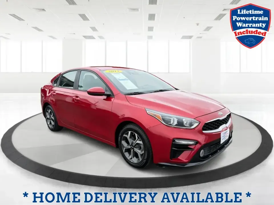 2019 Kia Forte LX 6A (3KPF24AD0KE) with an 2.0L L4 DOHC 16V engine, 6A transmission, located at 1099 N County Rd 25A , Troy, OH, 45373, (937) 908-9800, 40.057079, -84.212883 - Need a dependable commuter that still feels sharp for date nights in downtown Troy or quick weekend getaways out toward Miami County backroads? This **2019 Kia Forte LXS** in eye-catching **Currant Red** is a smart, budget-friendly sedan built for daily life-easy to park, comfortable for longer driv - Photo#0
