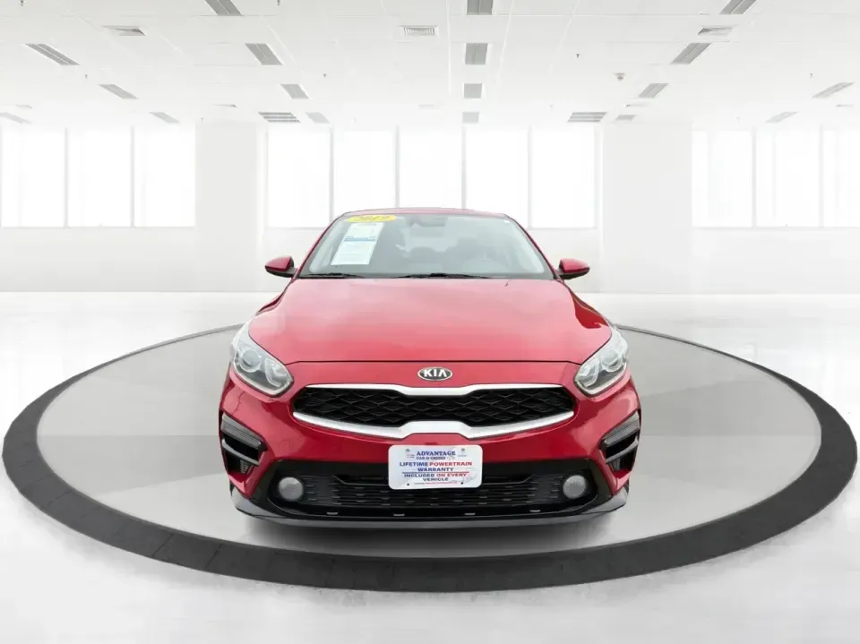 2019 Kia Forte LX 6A (3KPF24AD0KE) with an 2.0L L4 DOHC 16V engine, 6A transmission, located at 1099 N County Rd 25A , Troy, OH, 45373, (937) 908-9800, 40.057079, -84.212883 - Need a dependable commuter that still feels sharp for date nights in downtown Troy or quick weekend getaways out toward Miami County backroads? This **2019 Kia Forte LXS** in eye-catching **Currant Red** is a smart, budget-friendly sedan built for daily life-easy to park, comfortable for longer driv - Photo#7
