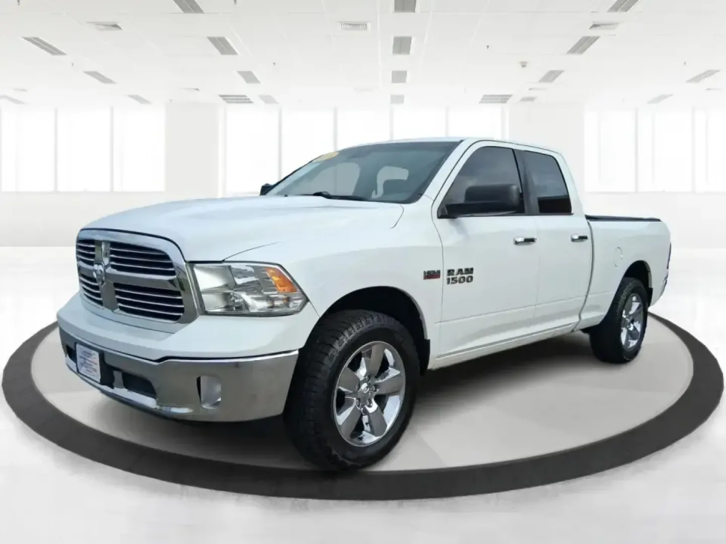 2016 Ram 1500 Big Horn (1C6RR7GTXGS) with an 5.7L V8 OHV 16V engine, 6A transmission, located at 4508 South Dixie Dr, Moraine, OH, 45439, (937) 908-9800, 39.689976, -84.218452 - Need a truck that can handle weekday work, weekend towing, and family errands without feeling like a stripped-down fleet vehicle? This 2016 Ram 1500 Big Horn Quad Cab in Bright White Clearcoat is built for real life in Moraine-whether you're hauling gear down South Dixie Drive, heading toward I-75 f - Photo#8