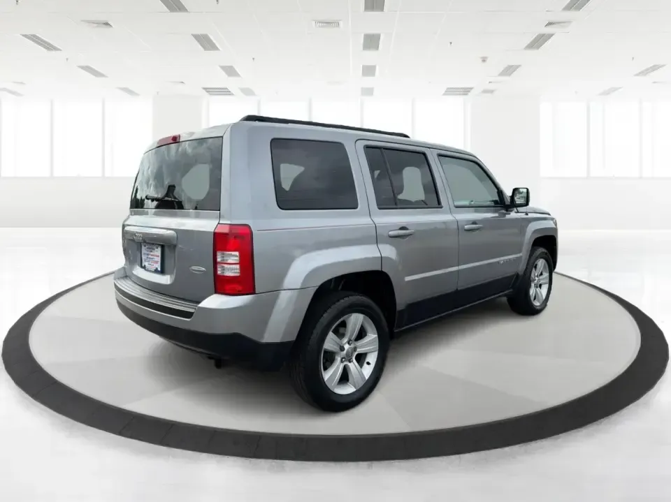2017 Jeep Patriot Latitude 4x4 (1C4NJRFB2HD) with an 2.4L I-4 DOHC engine, located at 880 E. National Road, Vandalia, OH, 45377, (937) 908-9800, 39.891918, -84.183594 - Weekend trailheads, snowy school drop-offs, and I-75 commutes all feel easier in an SUV that's ready for real life-and this **2017 Jeep Patriot Latitude 4x4** is built for exactly that. With classic Jeep capability, a practical cabin, and everyday-friendly size, it's a smart pick for **growing famil - Photo#2