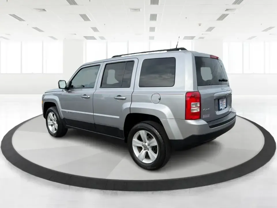 2017 Jeep Patriot Latitude 4x4 (1C4NJRFB2HD) with an 2.4L I-4 DOHC engine, located at 880 E. National Road, Vandalia, OH, 45377, (937) 908-9800, 39.891918, -84.183594 - Weekend trailheads, snowy school drop-offs, and I-75 commutes all feel easier in an SUV that's ready for real life-and this **2017 Jeep Patriot Latitude 4x4** is built for exactly that. With classic Jeep capability, a practical cabin, and everyday-friendly size, it's a smart pick for **growing famil - Photo#4