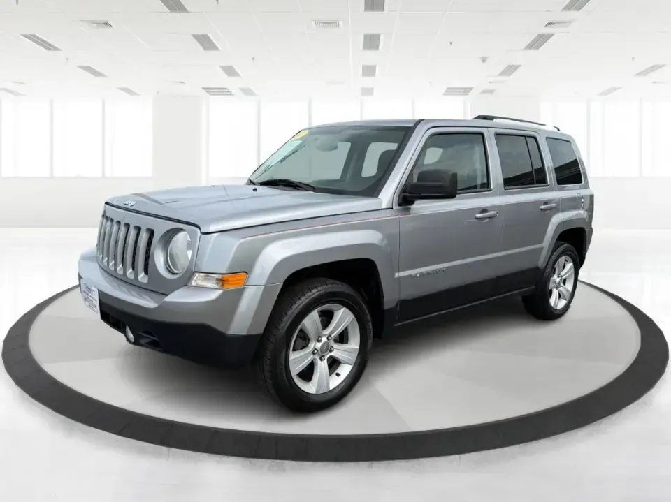 2017 Jeep Patriot Latitude 4x4 (1C4NJRFB2HD) with an 2.4L I-4 DOHC engine, located at 880 E. National Road, Vandalia, OH, 45377, (937) 908-9800, 39.891918, -84.183594 - Weekend trailheads, snowy school drop-offs, and I-75 commutes all feel easier in an SUV that's ready for real life-and this **2017 Jeep Patriot Latitude 4x4** is built for exactly that. With classic Jeep capability, a practical cabin, and everyday-friendly size, it's a smart pick for **growing famil - Photo#8