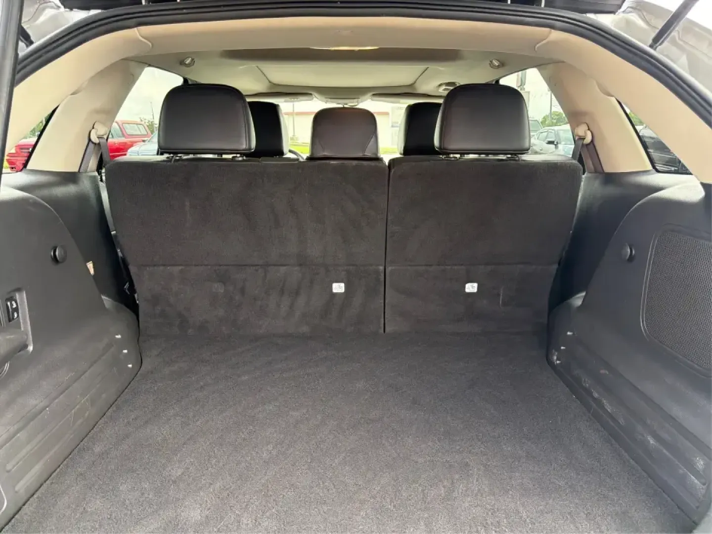 2012 Lincoln MKX Base (2LMDJ8JK1CB) with an 3.7L V6 DOHC 24V engine, 6-Speed Automatic transmission, located at 401 Woodman Dr, Riverside, OH, 45431, (937) 908-9800, 39.760899, -84.123421 - Need a comfortable, confident SUV for daily commuting to Wright-Patterson AFB, school drop-offs in Beavercreek, and weekend runs to The Greene or Carillon Historical Park? This 2012 Lincoln MKX Base in classic Silver delivers the kind of quiet ride, upscale comfort, and V6 power that makes errands f - Photo#11