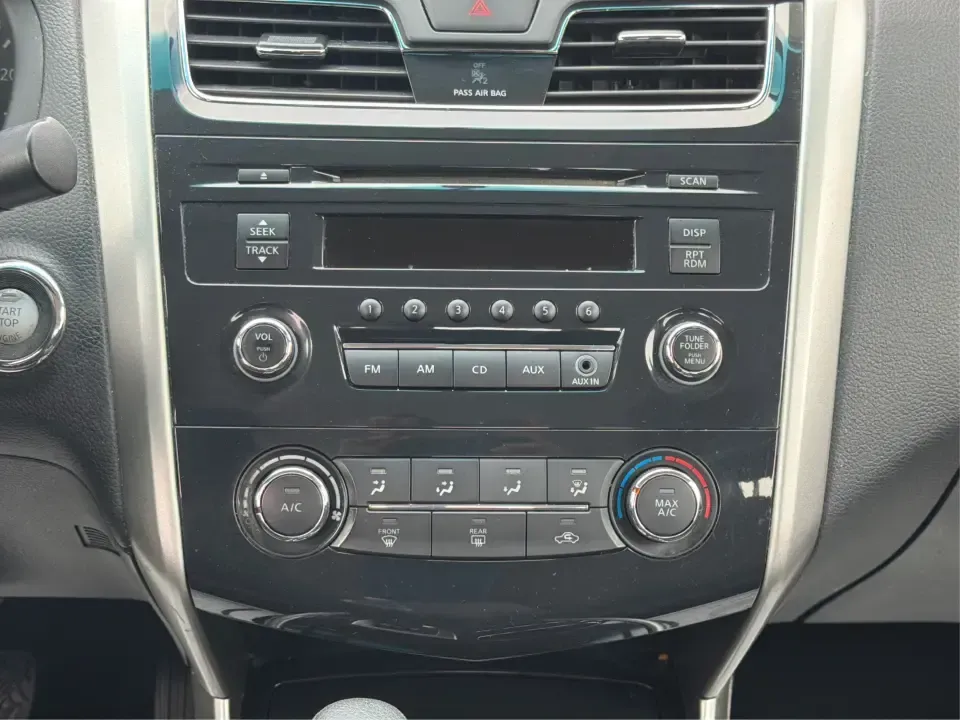 2013 Nissan Altima 2.5 S (1N4AL3AP8DC) with an 2.5L L4 DOHC 16V engine, located at 401 Woodman Dr, Riverside, OH, 45431, (937) 908-9800, 39.760899, -84.123421 - Need a smart, comfortable commuter that can also handle weekend plans without draining your budget? This **2013 Nissan Altima 2.5 S** in **Metallic Slate** is a practical sedan for Riverside-area drivers who want a smooth daily drive to work, easy errands around town, and solid highway mileage for r - Photo#13