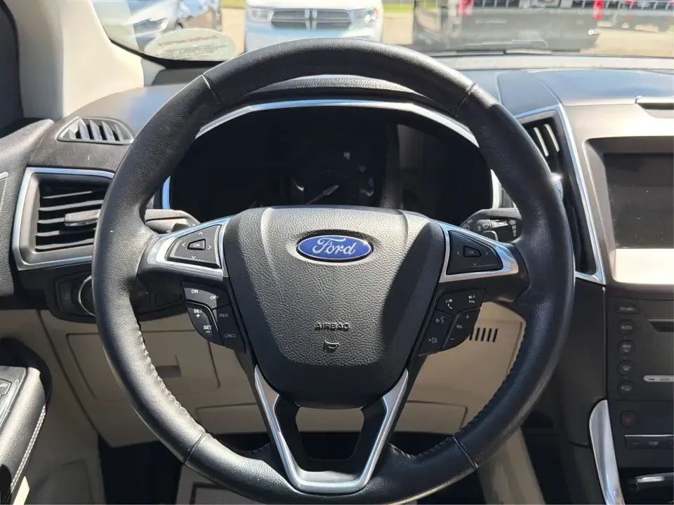 2016 Ford Edge Titanium (2FMPK3K93GB) with an 2.0L L4 DOHC 16V engine, 6A transmission, located at 880 E. National Road, Vandalia, OH, 45377, (937) 908-9800, 39.891918, -84.183594 - Picture your next road trip weekend: a comfortable SUV that can handle the daily school run, the long commute up I75, and a quick escape to the National Museum of the U.S. Air Force-without feeling like you're roughing it. This 2016 Ford Edge Titanium is built for real life in Vandalia, OH: roomy, c - Photo#16