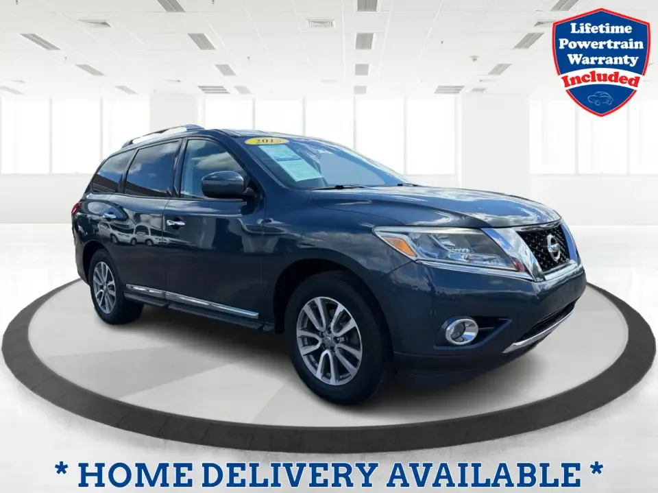 photo of 2015 Nissan Pathfinder SL