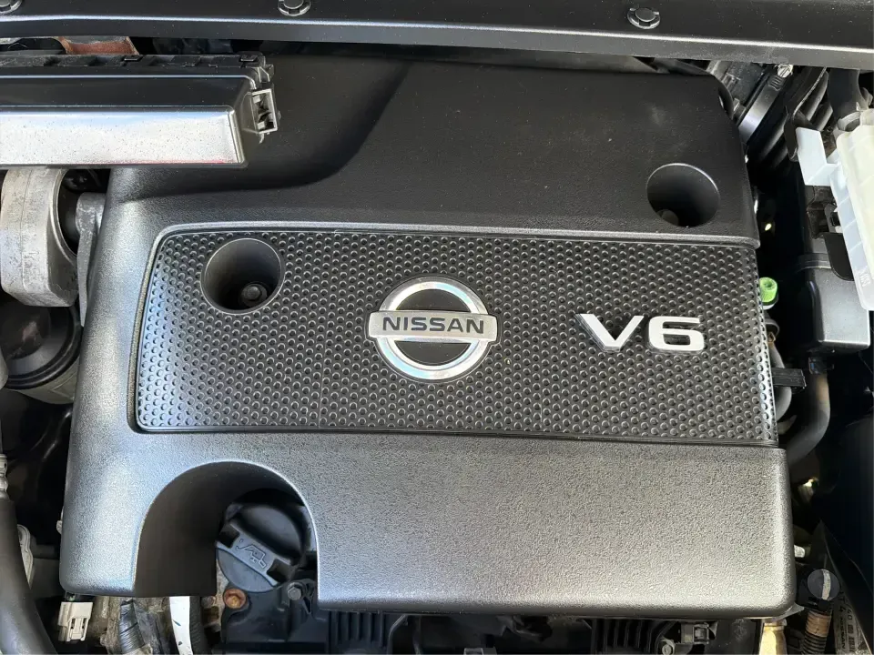 2015 Nissan Pathfinder SL (5N1AR2MM2FC) with an 3.5L V-6 DOHC engine, Continuously Variable Transmission transmission, located at 880 E. National Road, Vandalia, OH, 45377, (937) 908-9800, 39.891918, -84.183594 - Pack up the kids, load the cooler, and point the GPS toward your next weekend escape-this 2015 Nissan Pathfinder SL is the kind of 3-row SUV that fits real life in Vandalia, from school drop-offs and Costco runs to road trips up I75 and afternoons at the National Museum of the U.S. Air Force. With c - Photo#11