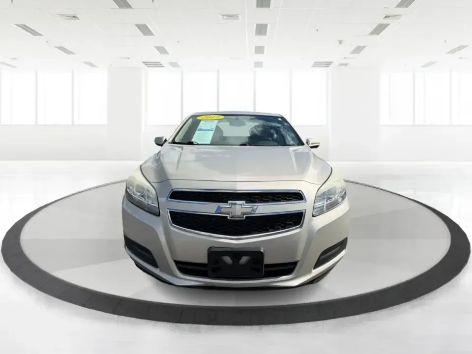 2013 Chevrolet Malibu 1LT (1G11C5SA8DF) with an 2.5L L4 DOHC 16V engine, 6-Speed Automatic transmission, located at 4508 South Dixie Dr, Moraine, OH, 45439, (937) 908-9800, 39.689976, -84.218452 - Need a dependable commuter that still feels comfortable for date night in the Oregon District or a quick weekend escape out toward Caesar Creek? This 2013 Chevrolet Malibu 1LT sedan is built for real-life driving in Moraine and the greater Dayton area-easy to park, smooth on I75, and efficient enoug - Photo#7