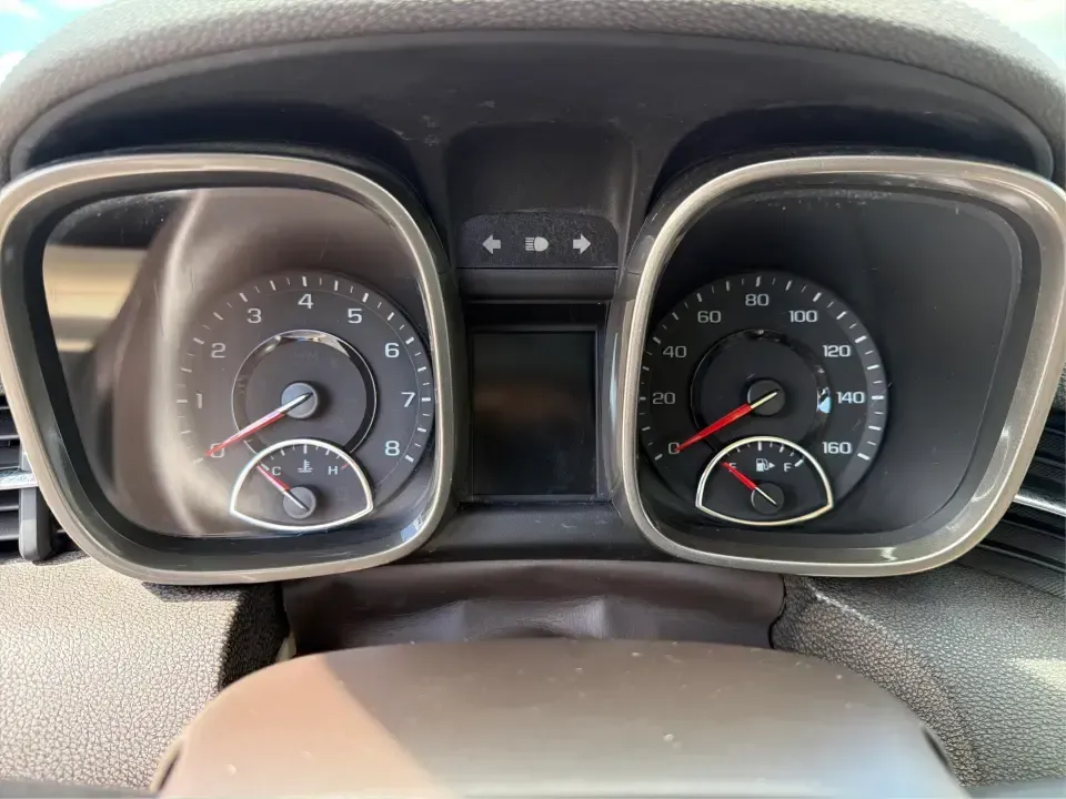 2013 Chevrolet Malibu 1LT (1G11C5SA8DF) with an 2.5L L4 DOHC 16V engine, 6-Speed Automatic transmission, located at 4508 South Dixie Dr, Moraine, OH, 45439, (937) 908-9800, 39.689976, -84.218452 - Need a dependable commuter that still feels comfortable for date night in the Oregon District or a quick weekend escape out toward Caesar Creek? This 2013 Chevrolet Malibu 1LT sedan is built for real-life driving in Moraine and the greater Dayton area-easy to park, smooth on I75, and efficient enoug - Photo#15