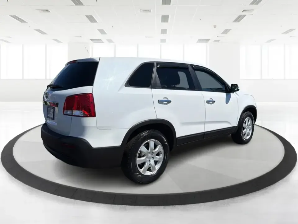 2013 Kia Sorento LX (5XYKT3A17DG) with an 2.4L I-4 DOHC engine, 6-Speed Automatic transmission, located at 401 Woodman Dr, Riverside, OH, 45431, (937) 908-9800, 39.760899, -84.123421 - Pack up the kids, load the groceries, or point the GPS toward a weekend getaway-this 2013 Kia Sorento LX is the kind of practical SUV that fits real life in Riverside, Ohio. With confident road manners for daily commuting and flexible space for road trips, it's a smart choice for growing families, b - Photo#2