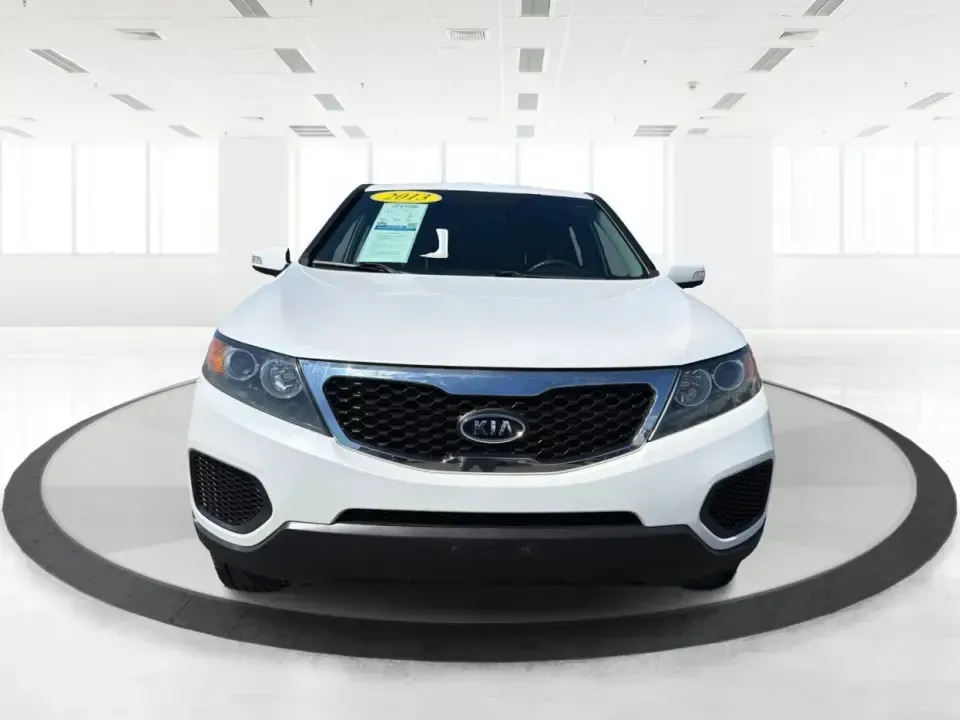 2013 Kia Sorento LX (5XYKT3A17DG) with an 2.4L I-4 DOHC engine, 6-Speed Automatic transmission, located at 401 Woodman Dr, Riverside, OH, 45431, (937) 908-9800, 39.760899, -84.123421 - Pack up the kids, load the groceries, or point the GPS toward a weekend getaway-this 2013 Kia Sorento LX is the kind of practical SUV that fits real life in Riverside, Ohio. With confident road manners for daily commuting and flexible space for road trips, it's a smart choice for growing families, b - Photo#7