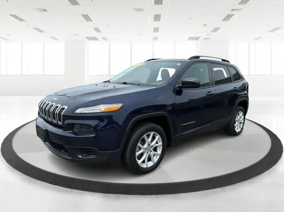 2016 Jeep Cherokee Sport 4WD (1C4PJMAB0GW) with an 2.4L L4 DOHC 16V engine, 9A transmission, located at 880 E. National Road, Vandalia, OH, 45377, (937) 908-9800, 39.891918, -84.183594 - Weekend getaways, winter commutes, and everyday kid-and-gear duty all feel easier in a capable SUV-and this **2016 Jeep Cherokee Sport 4WD** is built for drivers around **Vandalia, Ohio** who want confident traction, practical space, and comfort without stepping into a huge vehicle. Whether you're h - Photo#8