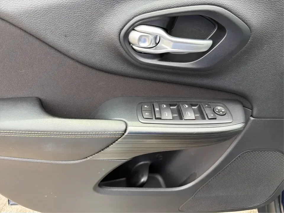 2016 Jeep Cherokee Sport 4WD (1C4PJMAB0GW) with an 2.4L L4 DOHC 16V engine, 9A transmission, located at 880 E. National Road, Vandalia, OH, 45377, (937) 908-9800, 39.891918, -84.183594 - Weekend getaways, winter commutes, and everyday kid-and-gear duty all feel easier in a capable SUV-and this **2016 Jeep Cherokee Sport 4WD** is built for drivers around **Vandalia, Ohio** who want confident traction, practical space, and comfort without stepping into a huge vehicle. Whether you're h - Photo#18
