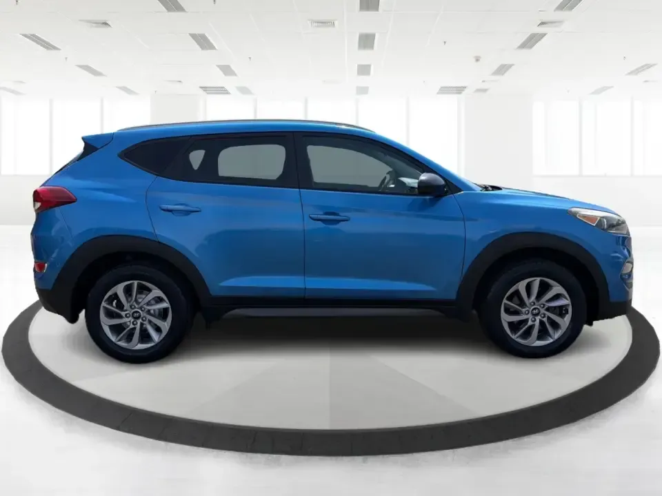 2016 Hyundai Tucson SE w/Preferred Package AWD (KM8J3CA41GU) with an 2.0L L4 DOHC 16V engine, 6A transmission, located at 401 Woodman Dr, Riverside, OH, 45431, (937) 908-9800, 39.760899, -84.123421 - Need an SUV that can handle Dayton-area commutes, rainy school drop-offs, and spontaneous weekend getaways without feeling oversized? This 2016 Hyundai Tucson SE w/Preferred Package AWD in eye-catching Caribbean Blue is built for real life-comfortable for daily drives, confident when the weather tur - Photo#1