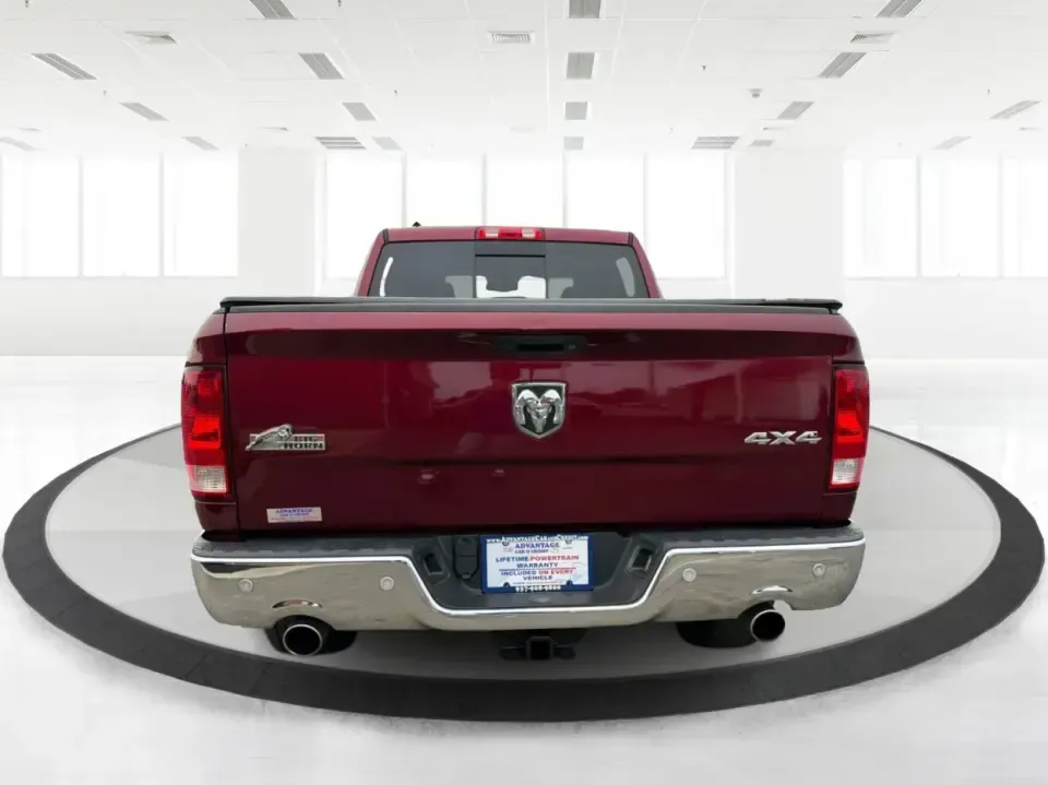 2017 Ram 1500 SLT Crew Cab LWB 4WD (1C6RR7TT6HS) with an 5.7L V8 OHV 16V engine, 8A transmission, located at 8750 N County Rd 25A, Piqua, OH, 45356, (937) 908-9800, 40.164391, -84.232513 - Weekday workhorse, weekend adventure rig, and road-trip-ready family hauler all in one-this **2017 Ram 1500 SLT Crew Cab LWB 4WD** is built for life in West Central Ohio. Whether you're commuting from Piqua to Troy, hauling gear out toward Indian Lake, or towing a trailer for a Saturday project, thi - Photo#3