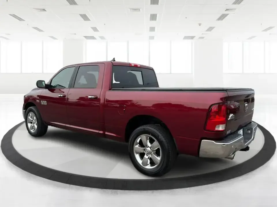 2017 Ram 1500 SLT Crew Cab LWB 4WD (1C6RR7TT6HS) with an 5.7L V8 OHV 16V engine, 8A transmission, located at 8750 N County Rd 25A, Piqua, OH, 45356, (937) 908-9800, 40.164391, -84.232513 - Weekday workhorse, weekend adventure rig, and road-trip-ready family hauler all in one-this **2017 Ram 1500 SLT Crew Cab LWB 4WD** is built for life in West Central Ohio. Whether you're commuting from Piqua to Troy, hauling gear out toward Indian Lake, or towing a trailer for a Saturday project, thi - Photo#4