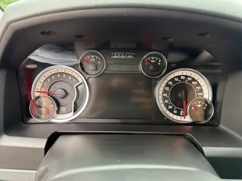 2017 Ram 1500 SLT Crew Cab LWB 4WD (1C6RR7TT6HS) with an 5.7L V8 OHV 16V engine, 8A transmission, located at 8750 N County Rd 25A, Piqua, OH, 45356, (937) 908-9800, 40.164391, -84.232513 - Weekday workhorse, weekend adventure rig, and road-trip-ready family hauler all in one-this **2017 Ram 1500 SLT Crew Cab LWB 4WD** is built for life in West Central Ohio. Whether you're commuting from Piqua to Troy, hauling gear out toward Indian Lake, or towing a trailer for a Saturday project, thi - Photo#14
