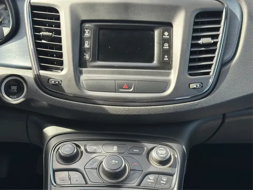2015 Chrysler 200 S (1C3CCCBG2FN) with an 3.6L V6 DOHC 24V FFV engine, 9-Speed Automatic transmission, located at 1184 Kauffman Ave, Fairborn, OH, 45324, (937) 908-9800, 39.807072, -84.030914 - 2015 Chrysler 200 S - Photo#13