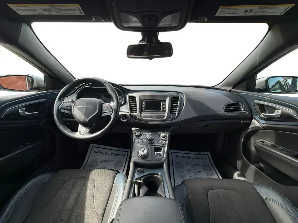 2015 Chrysler 200 S (1C3CCCBG2FN) with an 3.6L V6 DOHC 24V FFV engine, 9-Speed Automatic transmission, located at 1184 Kauffman Ave, Fairborn, OH, 45324, (937) 908-9800, 39.807072, -84.030914 - 2015 Chrysler 200 S - Photo#21