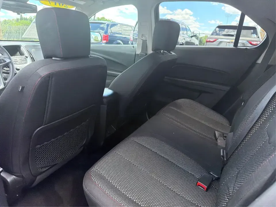 2017 Chevrolet Equinox LT AWD (2GNFLFEK1H6) with an 2.4L L4 DOHC 16V FFV engine, 6A transmission, located at 1951 S Dayton Lakeview Rd., New Carlisle, OH, 45344, (937) 908-9800, 39.890999, -84.050255 - Need one SUV that can handle weekday commutes, school drop-offs, and spontaneous weekend getaways to John Bryan State Park or Buck Creek-without feeling bulky in town? This 2017 Chevrolet Equinox LT AWD in Silver Ice Metallic is a smart fit for life in and around New Carlisle, Ohio, offering confide- Photo#10