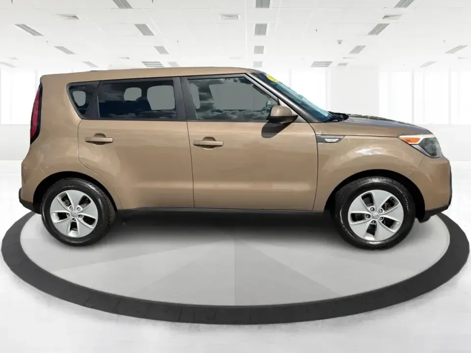 2014 Kia Soul Base (KNDJN2A29E7) with an 1.6L L4 DOHC 16V engine, located at 1951 S Dayton Lakeview Rd., New Carlisle, OH, 45344, (937) 908-9800, 39.890999, -84.050255 - Whether you're a commuter who wants an easy-to-park daily driver, a first-time buyer looking for a practical runabout, or a small family planning weekend trips from New Carlisle to Yellow Springs, this 2014 Kia Soul Base fits the lifestyle. With its tall seating position, flexible cargo space, and c- Photo#1