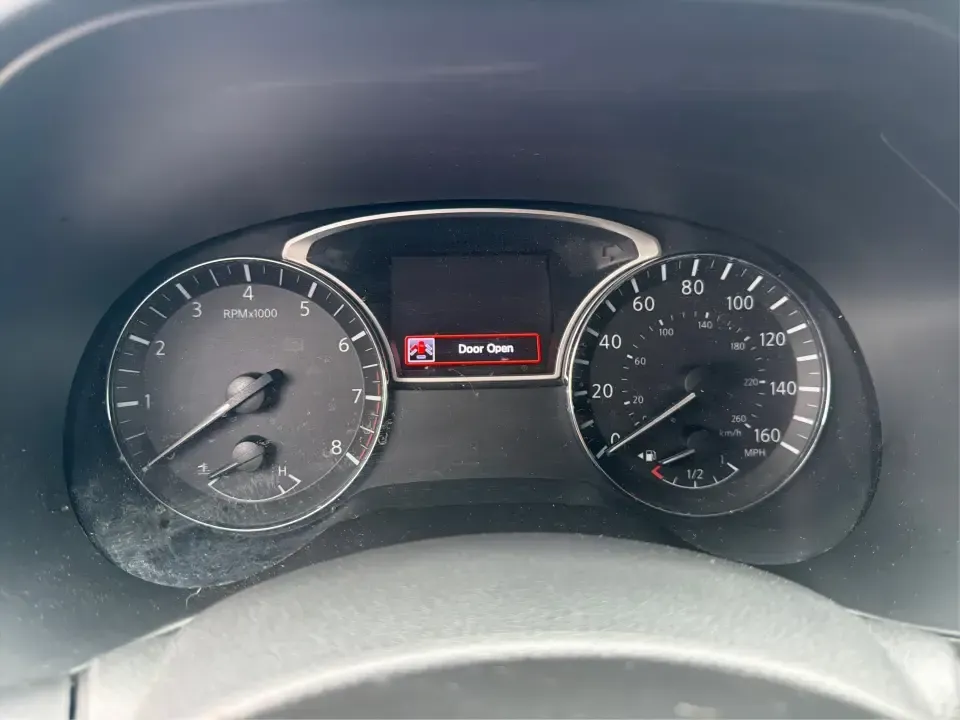 2018 Nissan Pathfinder S 2WD (5N1DR2MN4JC) with an 3.5L V6 DOHC 24V engine, CVT transmission, located at 880 E. National Road, Vandalia, OH, 45377, (937) 908-9800, 39.891918, -84.183594 - Need one SUV that can handle school drop-offs, a long I75 commute, and a weekend road trip with the whole crew? This 2018 Nissan Pathfinder S 2WD is built for real life in Vandalia, with three rows of seating for up to 7 passengers, flexible cargo space, and the kind of comfort and tech that makes e- Photo#15