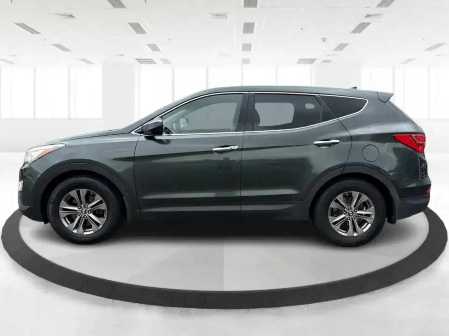 2013 Hyundai Santa Fe Sport 2.4 AWD (5XYZUDLB6DG) with an 2.4L L4 DOHC 16V engine, 6-Speed Automatic transmission, located at 1230 East Main St, Xenia, OH, 45385, (937) 908-9800, 39.688026, -83.910172 - Pack up the kids, the cooler, and the weekend plans-this 2013 Hyundai Santa Fe Sport 2.4 AWD is the kind of SUV that fits real life in Xenia. Whether you're commuting up US-35 toward Dayton, running errands around Downtown Xenia, or heading out for a family afternoon at Shawnee Park, this Santa Fe b- Photo#5