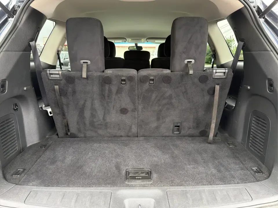 2016 Nissan Pathfinder SL 4WD (5N1AR2MM6GC) with an 3.5L V6 DOHC 24V engine, CVT transmission, located at 8750 N County Rd 25A, Piqua, OH, 45356, (937) 908-9800, 40.164391, -84.232513 - Pack up the kids, cue the road-trip playlist, and point your next adventure toward Indian Lake, a weekend tournament, or an easy commute down I75-this 2016 Nissan Pathfinder SL 4WD is built for real life in West Central Ohio. With three rows for up to 7 passengers, confident four-wheel drive, and th- Photo#12