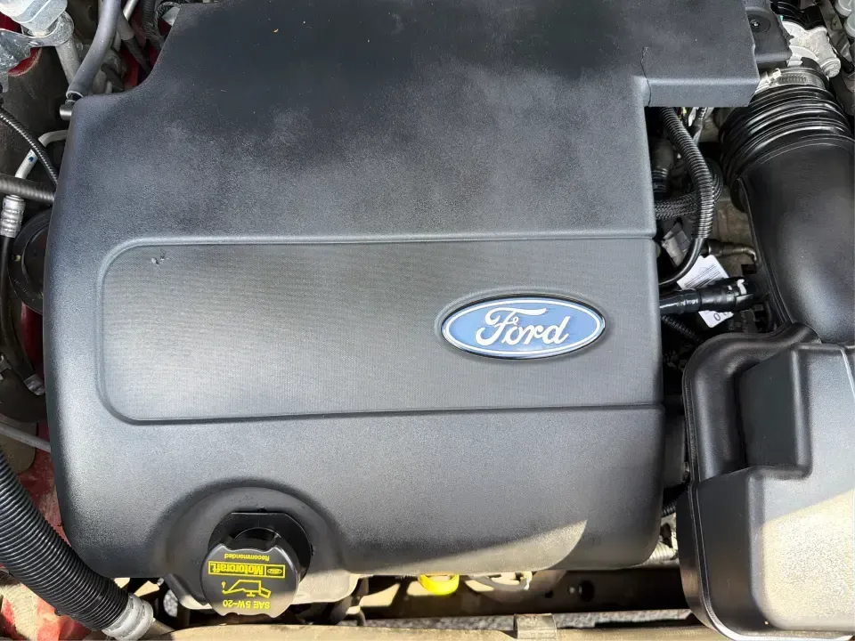 2013 Ford Explorer XLT 4WD (1FM5K8D86DG) with an 3.5L V6 DOHC 24V engine, 6-Speed Automatic transmission, located at 1951 S Dayton Lakeview Rd., New Carlisle, OH, 45344, (937) 908-9800, 39.890999, -84.050255 - Need one SUV that can handle school drop-offs, weekday commutes, and spontaneous weekend getaways without feeling cramped? This **2013 Ford Explorer XLT 4WD** is built for real life in Ohio-room for the whole crew, confidence for changing weather, and the kind of comfort that makes trips from New Ca- Photo#11