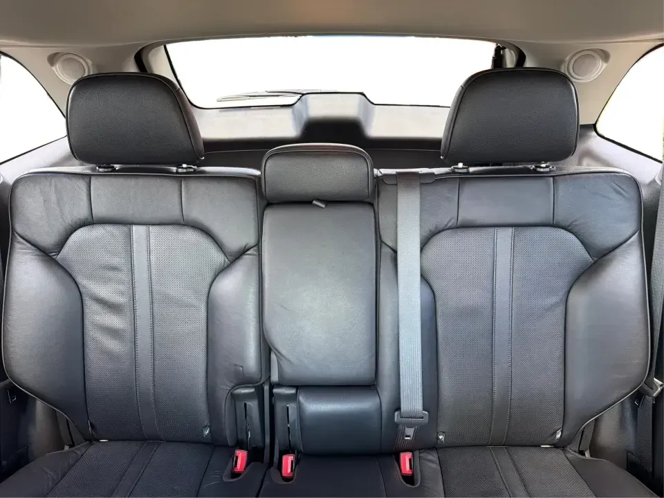 2014 Lincoln MKX AWD (2LMDJ8JK2EB) with an 3.7L V6 DOHC 24V engine, 6-Speed Automatic transmission, located at 1230 East Main St, Xenia, OH, 45385, (937) 908-9800, 39.688026, -83.910172 - Whether you're commuting from Xenia to Beavercreek, hauling the family to a weekend game, or planning a comfortable road trip out toward Yellow Springs and John Bryan State Park, this 2014 Lincoln MKX AWD is the kind of SUV that fits real life: roomy, confident in changing Ohio weather, and upscale- Photo#14