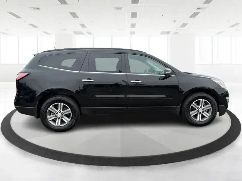 2017 Chevrolet Traverse 2LT AWD (1GNKVHKD4HJ) with an 3.6L V6 DOHC 24V engine, 6A transmission, located at 4508 South Dixie Dr, Moraine, OH, 45439, (937) 908-9800, 39.689976, -84.218452 - Pack up the kids, load the cooler, and point the GPS toward your next weekend getaway-this 2017 Chevrolet Traverse 2LT AWD is built for real-life schedules and real Ohio weather. With seating for up to 7 passengers, available all-wheel drive confidence, and family-friendly flexibility, it's an easy- Photo#1