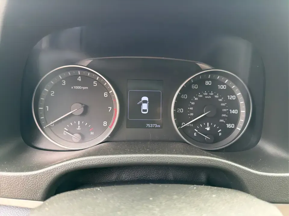 2018 Hyundai Elantra Limited (5NPD84LF6JH) with an 1.8L L4 DOHC 16V engine, 6A transmission, located at 401 Woodman Dr, Riverside, OH, 45431, (937) 908-9800, 39.760899, -84.123421 - Need a smart, comfortable sedan for daily commutes on I-70, quick runs to The Greene, or weekend meetups near Riverscape MetroPark? This 2018 Hyundai Elantra Limited is a practical Riverside, OH companion that fits real life-easy to park, efficient to drive, and well-equipped for everything from Wri - Photo#15
