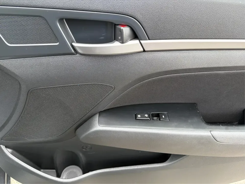 2018 Hyundai Elantra Limited (5NPD84LF6JH) with an 1.8L L4 DOHC 16V engine, 6A transmission, located at 401 Woodman Dr, Riverside, OH, 45431, (937) 908-9800, 39.760899, -84.123421 - Need a smart, comfortable sedan for daily commutes on I-70, quick runs to The Greene, or weekend meetups near Riverscape MetroPark? This 2018 Hyundai Elantra Limited is a practical Riverside, OH companion that fits real life-easy to park, efficient to drive, and well-equipped for everything from Wri - Photo#18