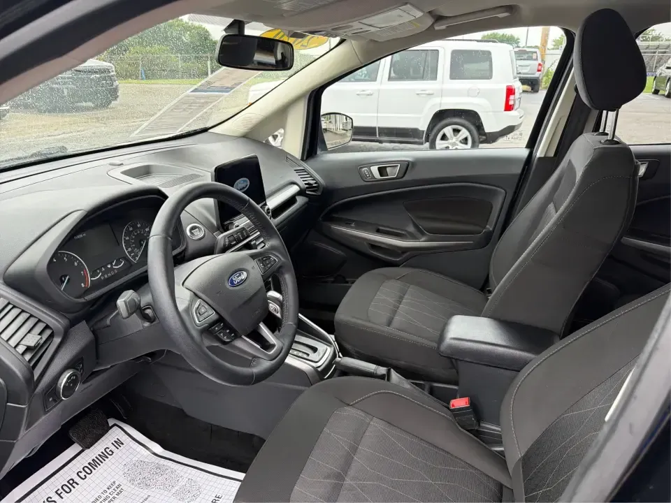 2020 Ford EcoSport SE AWD (MAJ6S3GL0LC) with an 2.0L L4 DOHC 16V engine, 6A transmission, located at 880 E. National Road, Vandalia, OH, 45377, (937) 908-9800, 39.891918, -84.183594 - Need a do-it-all crossover that fits city life during the week and spontaneous road trips on the weekend? This 2020 Ford EcoSport SE AWD in Shadow Black is sized perfectly for tight parking lots and busy schedules, yet confident enough for rainy commutes, winter errands, and getaway drives with room- Photo#9
