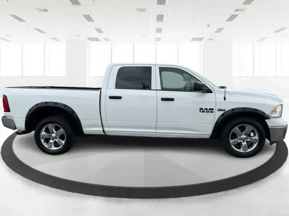 2016 Ram 1500 SLT Crew Cab LWB 4WD (1C6RR7TT0GS) with an 5.7L V8 OHV 16V engine, 6A transmission, located at 1099 N County Rd 25A , Troy, OH, 45373, (937) 908-9800, 40.057079, -84.212883 - Need one truck that can handle the weekday grind and still be ready for weekend projects, towing, and road trips to Indian Lake? This **2016 Ram 1500 SLT Crew Cab LWB 4WD** fits the lifestyle-room for the crew, four-wheel-drive confidence for Ohio weather, and the V8 power that makes hauling and hig- Photo#1