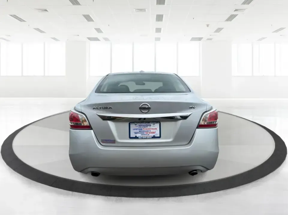 2015 Nissan Altima 2.5 S (1N4AL3AP8FC) with an 2.5L L4 DOHC 16V engine, Continuously Variable Transmission transmission, located at 1099 N County Rd 25A , Troy, OH, 45373, (937) 908-9800, 40.057079, -84.212883 - Need a reliable commuter that can handle the daily run from Troy to Dayton, school drop-offs, and the occasional weekend escape to Charleston Falls Preserve? This **2015 Nissan Altima 2.5 S** is a smart, comfortable sedan built for real-life driving-easy to park downtown, smooth on I75, and efficien- Photo#3