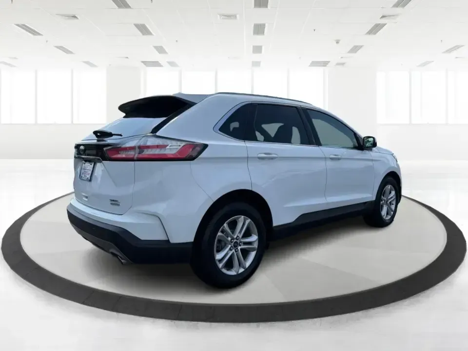 2020 Ford Edge SEL FWD (2FMPK3J94LB) with an 2.0L L4 DOHC 16V engine, 6A transmission, located at 1951 S Dayton Lakeview Rd., New Carlisle, OH, 45344, (937) 908-9800, 39.890999, -84.050255 - Pack up the kids, cue up your favorite playlist, and head out for an easy weekend getaway-this 2020 Ford Edge SEL FWD is the kind of SUV that fits real life in New Carlisle. Whether you're doing the daily school run, commuting toward Dayton, or planning a road trip out past Buck Creek State Park, th- Photo#2