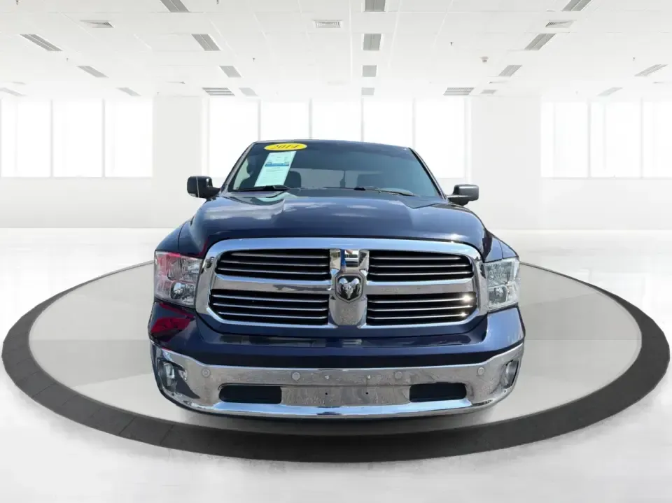 2014 Ram 1500 SLT Crew Cab SWB 4WD (1C6RR7LT3ES) with an 5.7L V8 OHV 16V engine, 6-Speed Automatic transmission, located at 1184 Kauffman Ave, Fairborn, OH, 45324, (937) 908-9800, 39.807072, -84.030914 - Whether you're hauling a camper to Caesars Creek, towing a trailer for weekend projects, or commuting from Fairborn to Wright-Patterson AFB with room for the whole crew, this truck is built for real-life Ohio driving. The 2014 Ram 1500 SLT Crew Cab SWB 4WD blends V8 power, confident four-wheel-drive- Photo#7