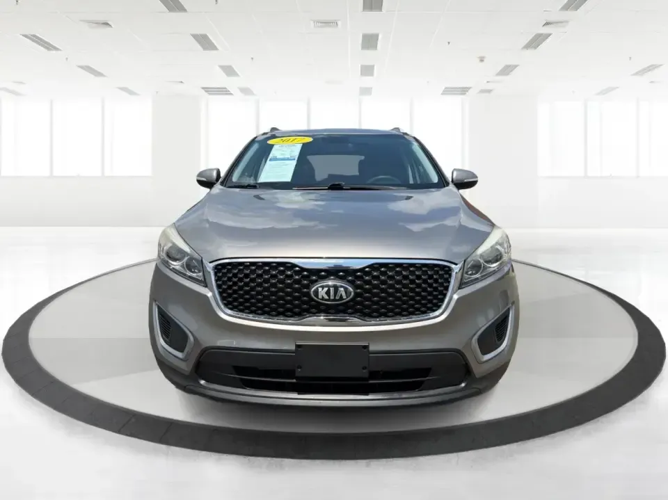 2017 Kia Sorento L 2WD (5XYPG4A34HG) with an 2.4L L4 DOHC 16V engine, 6A transmission, located at 401 Woodman Dr, Riverside, OH, 45431, (937) 908-9800, 39.760899, -84.123421 - Load up the family, point the hood toward your next weekend getaway, and enjoy the kind of SUV flexibility that makes everyday life easier. This 2017 Kia Sorento L 2WD is a smart pick for school drop-offs, grocery runs, and road trips from Riverside to Dayton-offering roomy seating for 5, versatile- Photo#7